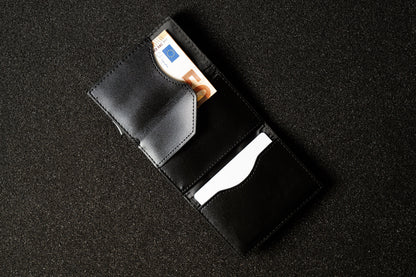 Secure Pocket – Portafoglio Slim con AirTag & Protezione RFID