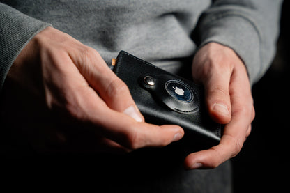 Secure Pocket – Portafoglio Slim con AirTag & Protezione RFID